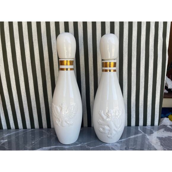 Imm Living Bowling Pins Oil and Vinegar Bottles - Picture 4 of 10